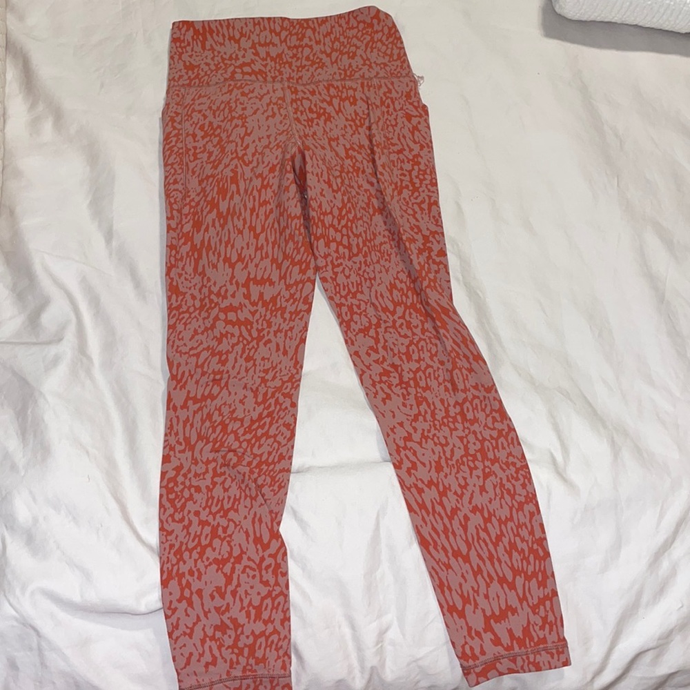 Athleta 7/8 legging with pockets